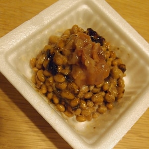 さっぱり美味い！海苔佃煮納豆のたたき梅のっけご飯♡